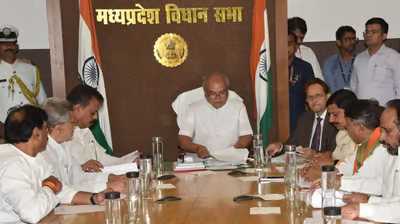 मध्य प्रदेश विधानसभा में नर्सिंग घोटाले पर हंगामा, अध्यक्ष ने दिया चर्चा का भरोसा